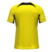 Camisa de time de futebol Al-Ittihad Replicas 1º Equipamento 2024-25 Manga Curta